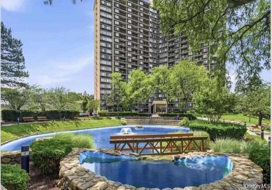 1 Bay Club Drive, New York, NY, 2 Bedrooms Bedrooms, 5 Rooms Rooms,2 BathroomsBathrooms,Residential,For Rent,Bay Club,0,1065313 1 Bay Club Drive, New York, NY, 2 Bedrooms Bedrooms, 5 Rooms Rooms,2 BathroomsBathrooms,Residential,For Rent,Bay Club,0,1065313