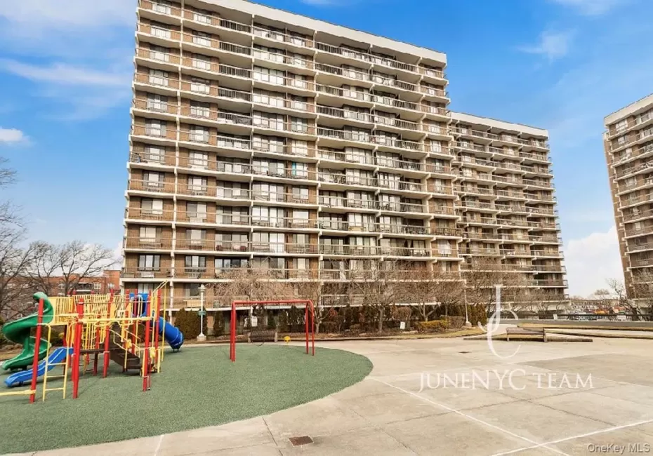 15038 Union Turnpike, New York, NY, 1 Bedroom Bedrooms, 3 Rooms Rooms,1 BathroomBathrooms,Residential,For Rent,Union,0,1065426 15038 Union Turnpike, New York, NY, 1 Bedroom Bedrooms, 3 Rooms Rooms,1 BathroomBathrooms,Residential,For Rent,Union,0,1065426