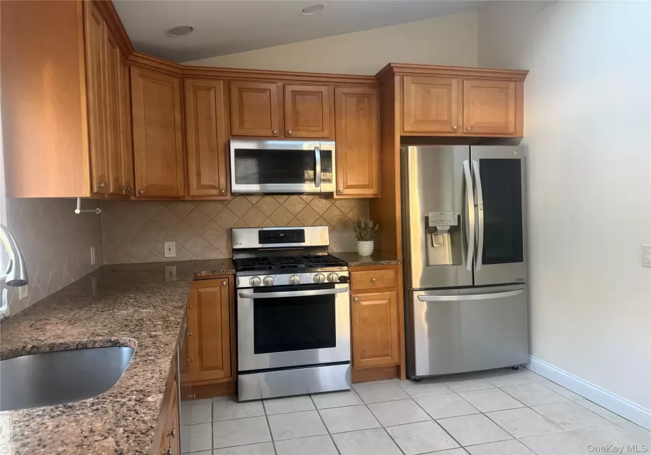 13 Maple St, Greenburgh, NY, 2 Bedrooms Bedrooms, 6 Rooms Rooms,2 BathroomsBathrooms,Residential Lease,For Rent,Maple St,0,1065548 13 Maple St, Greenburgh, NY, 2 Bedrooms Bedrooms, 6 Rooms Rooms,2 BathroomsBathrooms,Residential Lease,For Rent,Maple St,0,1065548