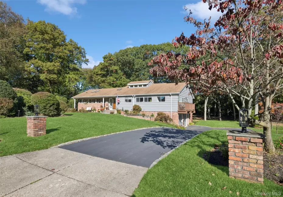 5 Ridings Road, Huntington, NY, 5 Bedrooms Bedrooms, 9 Rooms Rooms,3 BathroomsBathrooms,Residential,For Rent,Ridings,0,1062324 5 Ridings Road, Huntington, NY, 5 Bedrooms Bedrooms, 9 Rooms Rooms,3 BathroomsBathrooms,Residential,For Rent,Ridings,0,1062324