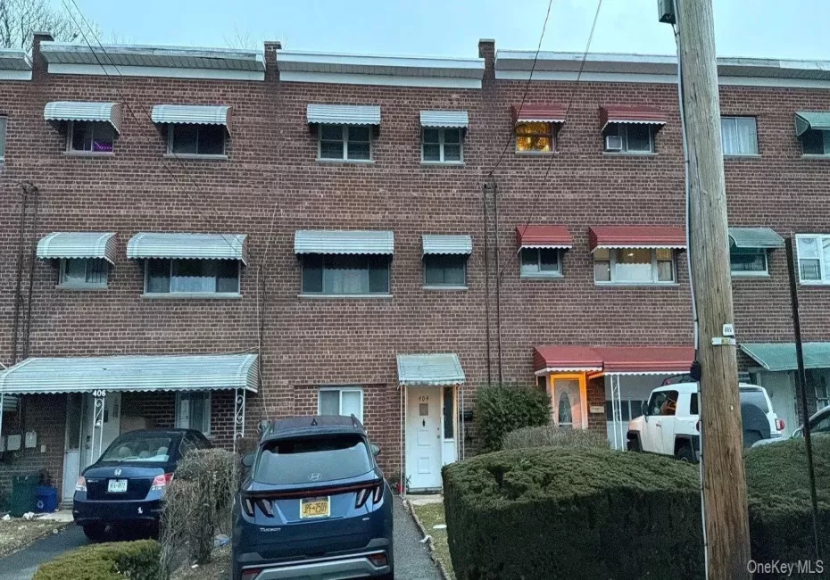 404 2nd Avenue, Mount Vernon, NY, 3 Bedrooms Bedrooms, 7 Rooms Rooms,1 BathroomBathrooms,Residential,For Rent,2nd,0,1065644 404 2nd Avenue, Mount Vernon, NY, 3 Bedrooms Bedrooms, 7 Rooms Rooms,1 BathroomBathrooms,Residential,For Rent,2nd,0,1065644
