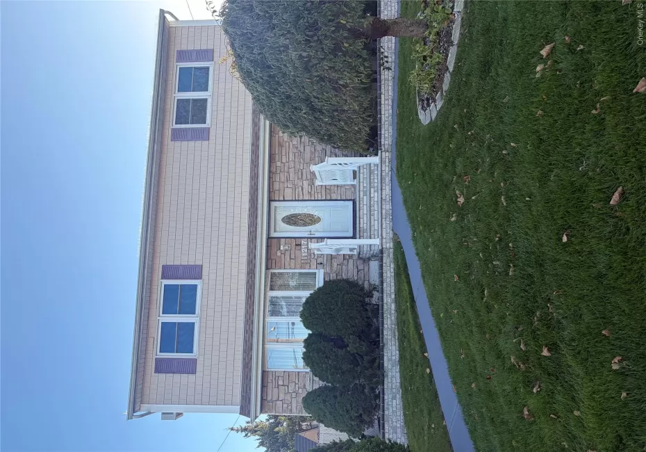 1217 Bernard Street, Hempstead, NY, 2 Bedrooms Bedrooms, 3 Rooms Rooms,1 BathroomBathrooms,Residential Lease,For Rent,Bernard,0,1066041 1217 Bernard Street, Hempstead, NY, 2 Bedrooms Bedrooms, 3 Rooms Rooms,1 BathroomBathrooms,Residential Lease,For Rent,Bernard,0,1066041