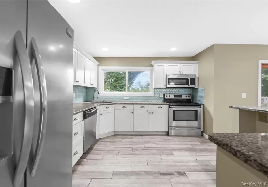 112 Rosemont Avenue, Brookhaven, NY, 4 Bedrooms Bedrooms, 7 Rooms Rooms,2 BathroomsBathrooms,Residential,For Rent,Rosemont,0,1065830 112 Rosemont Avenue, Brookhaven, NY, 4 Bedrooms Bedrooms, 7 Rooms Rooms,2 BathroomsBathrooms,Residential,For Rent,Rosemont,0,1065830