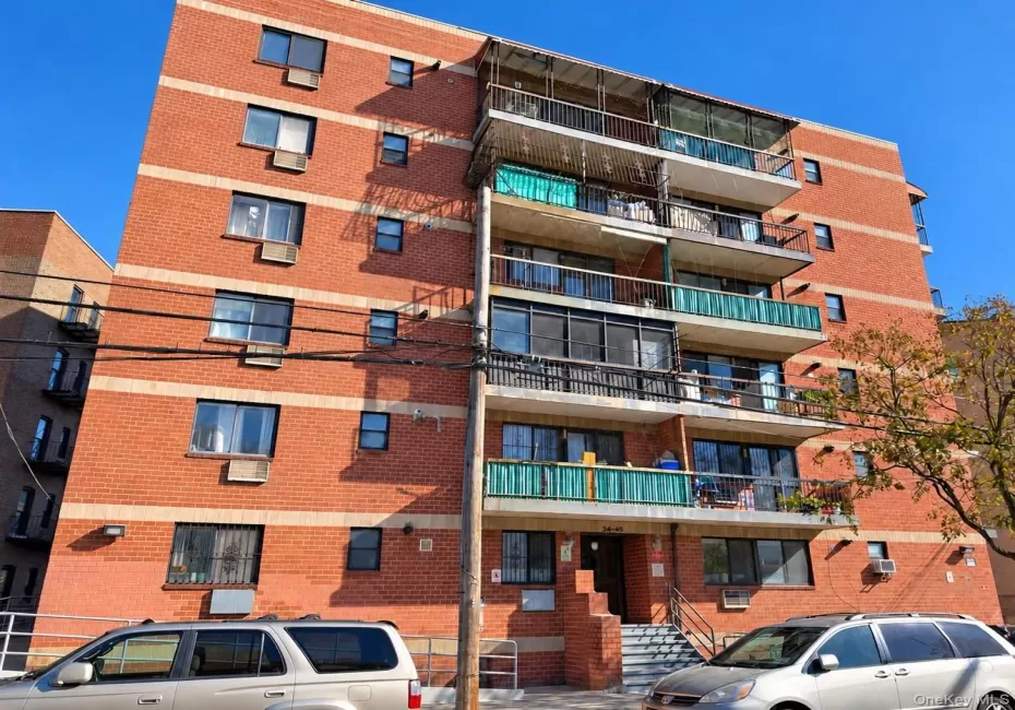 34-45 Leavitt Street, New York, NY, 2 Bedrooms Bedrooms, 6 Rooms Rooms,2 BathroomsBathrooms,Residential Lease,For Rent,Leavitt Street,0,1064560 34-45 Leavitt Street, New York, NY, 2 Bedrooms Bedrooms, 6 Rooms Rooms,2 BathroomsBathrooms,Residential Lease,For Rent,Leavitt Street,0,1064560