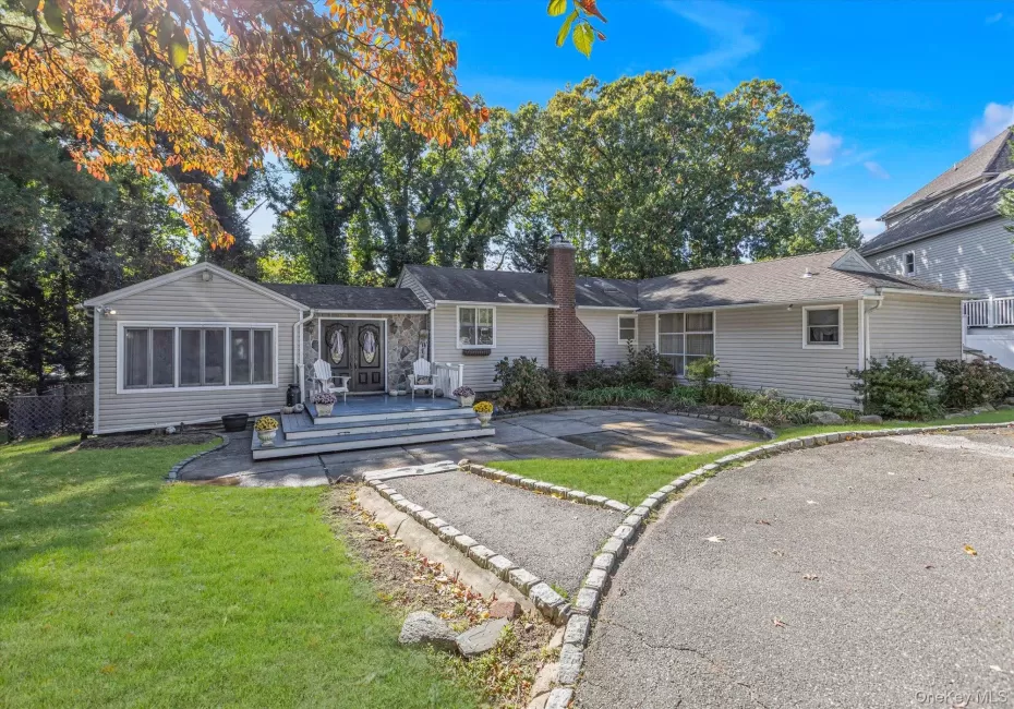 22 Alice Lane, Smithtown, NY, 3 Bedrooms Bedrooms, 6 Rooms Rooms,2 BathroomsBathrooms,Residential,For Rent,Alice,0,1064277 22 Alice Lane, Smithtown, NY, 3 Bedrooms Bedrooms, 6 Rooms Rooms,2 BathroomsBathrooms,Residential,For Rent,Alice,0,1064277