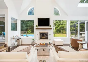 707 Hands Creek Road, East Hampton, NY, 4 Bedrooms Bedrooms, 8 Rooms Rooms,3 BathroomsBathrooms,Residential Lease,For Rent,Hands Creek,0,1066119 707 Hands Creek Road, East Hampton, NY, 4 Bedrooms Bedrooms, 8 Rooms Rooms,3 BathroomsBathrooms,Residential Lease,For Rent,Hands Creek,0,1066119
