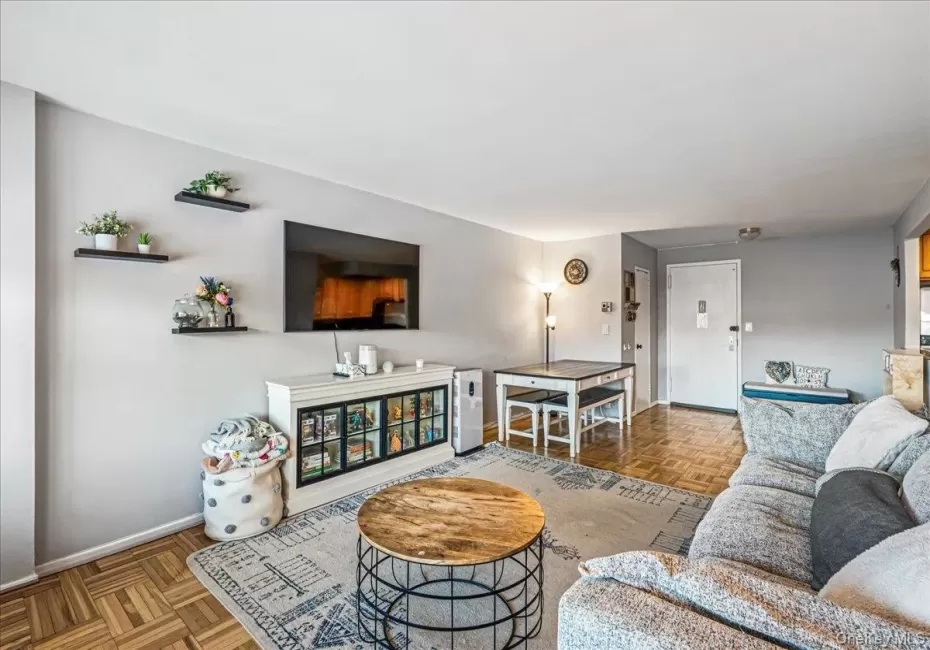 17-85 215th Street, New York, NY, 2 Bedrooms Bedrooms, 6 Rooms Rooms,2 BathroomsBathrooms,Residential,For Rent,215th,0,959741 17-85 215th Street, New York, NY, 2 Bedrooms Bedrooms, 6 Rooms Rooms,2 BathroomsBathrooms,Residential,For Rent,215th,0,959741