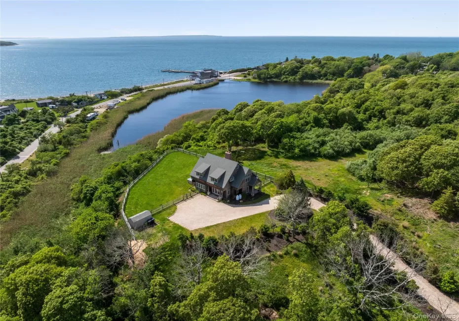 15 Edgemere Street, East Hampton, NY, 4 Bedrooms Bedrooms, 7 Rooms Rooms,4 BathroomsBathrooms,Residential,For Rent,Edgemere,0,982906 15 Edgemere Street, East Hampton, NY, 4 Bedrooms Bedrooms, 7 Rooms Rooms,4 BathroomsBathrooms,Residential,For Rent,Edgemere,0,982906