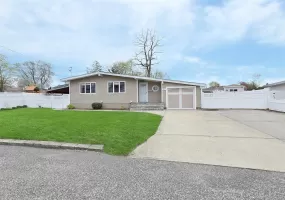 27 Peter Road, Brookhaven, NY, 3 Bedrooms Bedrooms, 5 Rooms Rooms,3 BathroomsBathrooms,Residential,For Rent,Peter,0,KEY987630 27 Peter Road, Brookhaven, NY, 3 Bedrooms Bedrooms, 5 Rooms Rooms,3 BathroomsBathrooms,Residential,For Rent,Peter,0,KEY987630