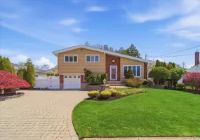241 18th Street, Babylon, NY, 3 Bedrooms Bedrooms, 7 Rooms Rooms,1 BathroomBathrooms,Residential,For Rent,18th,0,991704 241 18th Street, Babylon, NY, 3 Bedrooms Bedrooms, 7 Rooms Rooms,1 BathroomBathrooms,Residential,For Rent,18th,0,991704