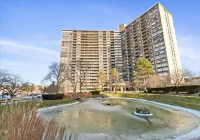 2 Bay Club Drive, New York, NY, 1 Bedroom Bedrooms, 3 Rooms Rooms,1 BathroomBathrooms,Residential,For Rent,Bay Club,0,KEY950711 2 Bay Club Drive, New York, NY, 1 Bedroom Bedrooms, 3 Rooms Rooms,1 BathroomBathrooms,Residential,For Rent,Bay Club,0,KEY950711