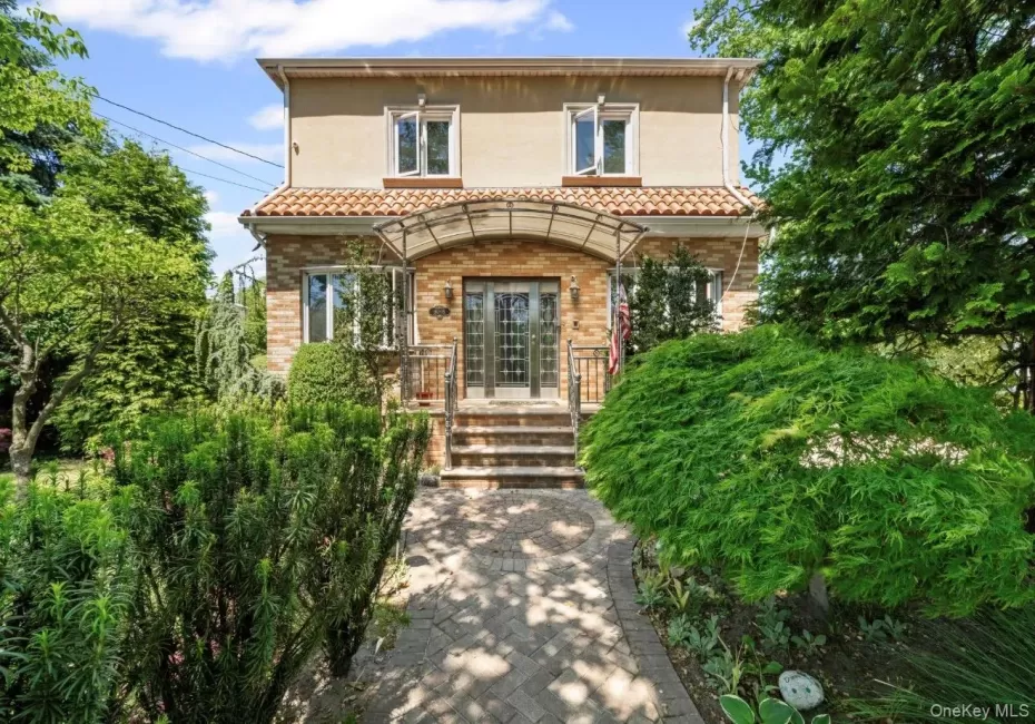 16015 13th Avenue, New York, NY, 4 Bedrooms Bedrooms, 9 Rooms Rooms,2 BathroomsBathrooms,Residential,For Rent,13th,0,978843 16015 13th Avenue, New York, NY, 4 Bedrooms Bedrooms, 9 Rooms Rooms,2 BathroomsBathrooms,Residential,For Rent,13th,0,978843