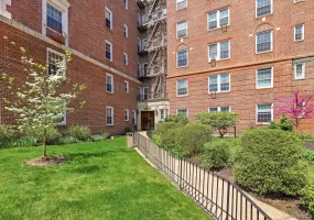 300 Broadway, Greenburgh, NY, 2 Bedrooms Bedrooms, 4 Rooms Rooms,1 BathroomBathrooms,Residential,For Rent,Broadway,0,KEY987471 300 Broadway, Greenburgh, NY, 2 Bedrooms Bedrooms, 4 Rooms Rooms,1 BathroomBathrooms,Residential,For Rent,Broadway,0,KEY987471