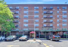 151-31 88th Street, New York, NY, 2 Bedrooms Bedrooms, 5 Rooms Rooms,1 BathroomBathrooms,Residential,For Rent,88th,0,L3572872 151-31 88th Street, New York, NY, 2 Bedrooms Bedrooms, 5 Rooms Rooms,1 BathroomBathrooms,Residential,For Rent,88th,0,L3572872