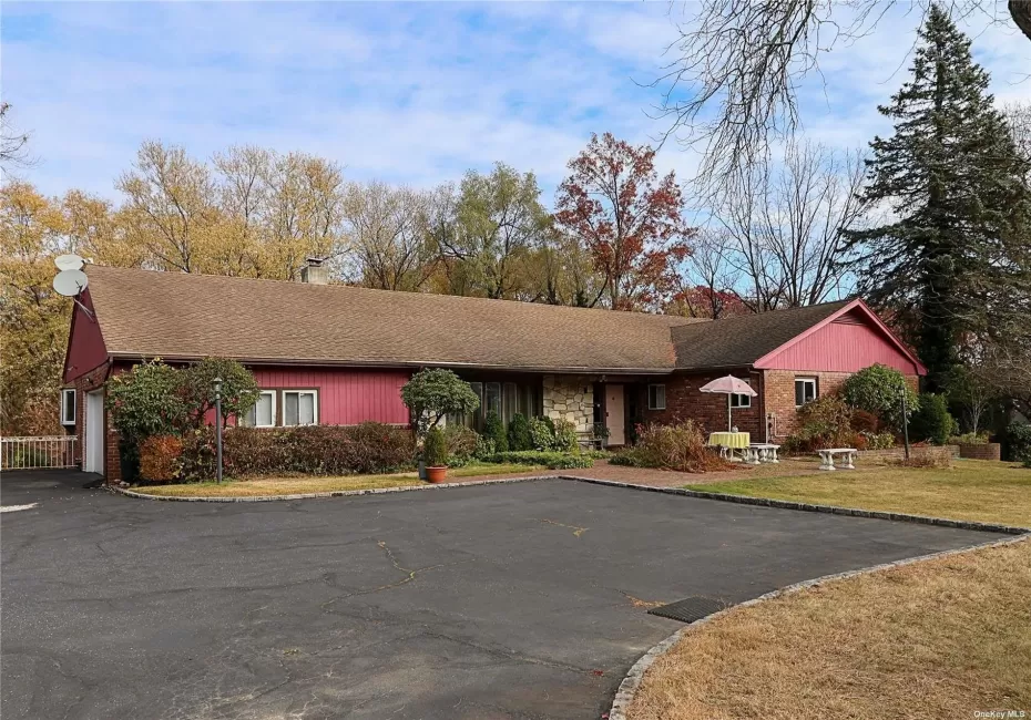 20 Rolling Hill Road, North Hempstead, NY, 5 Bedrooms Bedrooms, 8 Rooms Rooms,3 BathroomsBathrooms,Residential,For Rent,Rolling Hill,0,L3591033 20 Rolling Hill Road, North Hempstead, NY, 5 Bedrooms Bedrooms, 8 Rooms Rooms,3 BathroomsBathrooms,Residential,For Rent,Rolling Hill,0,L3591033