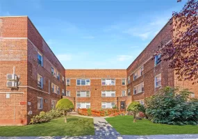 138-25 68 Drive, New York, NY, 1 Bedroom Bedrooms, 4 Rooms Rooms,1 BathroomBathrooms,Residential,For Rent,68,0,857064 138-25 68 Drive, New York, NY, 1 Bedroom Bedrooms, 4 Rooms Rooms,1 BathroomBathrooms,Residential,For Rent,68,0,857064