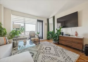 855 Broadway, Long Beach, NY, 3 Rooms Rooms,1 BathroomBathrooms,Residential,For Rent,Broadway,0,941593 855 Broadway, Long Beach, NY, 3 Rooms Rooms,1 BathroomBathrooms,Residential,For Rent,Broadway,0,941593