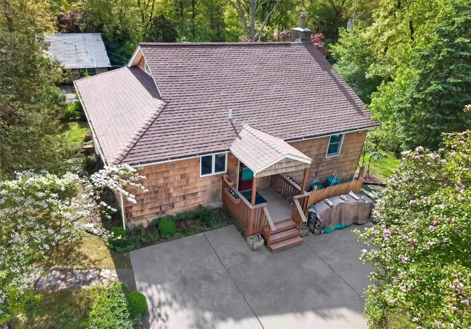 Aerial view of house Aerial view of house
