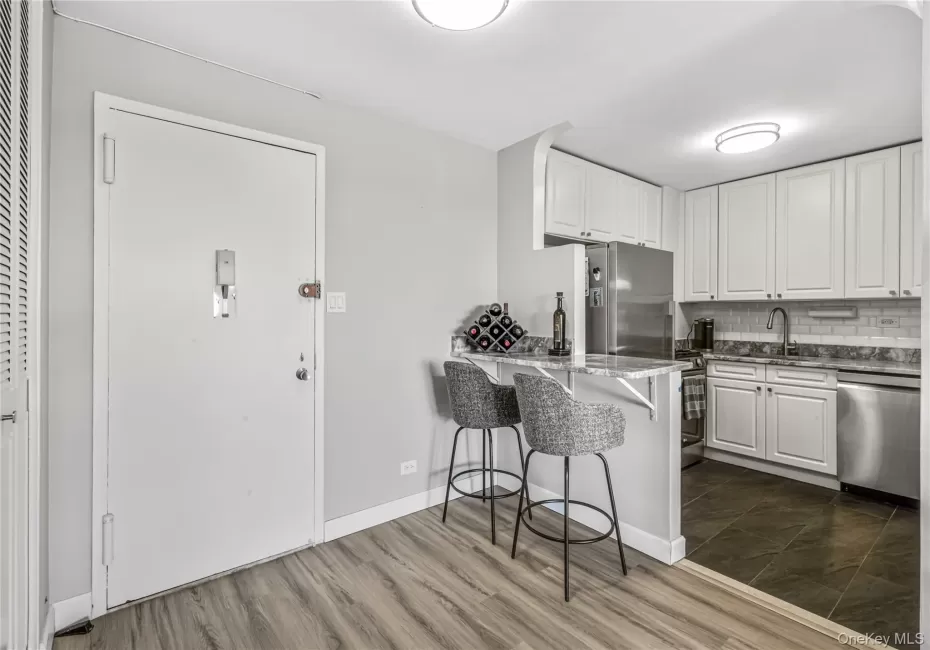 18-15 215th Street, New York, NY, 1 Bedroom Bedrooms, 4 Rooms Rooms,1 BathroomBathrooms,Residential,For Rent,215th,0,955304 18-15 215th Street, New York, NY, 1 Bedroom Bedrooms, 4 Rooms Rooms,1 BathroomBathrooms,Residential,For Rent,215th,0,955304