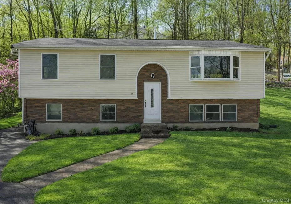 153 Pascack Road, Clarkstown, NY, 6 Bedrooms Bedrooms, 10 Rooms Rooms,3 BathroomsBathrooms,Residential,For Rent,Pascack,0,964821 153 Pascack Road, Clarkstown, NY, 6 Bedrooms Bedrooms, 10 Rooms Rooms,3 BathroomsBathrooms,Residential,For Rent,Pascack,0,964821