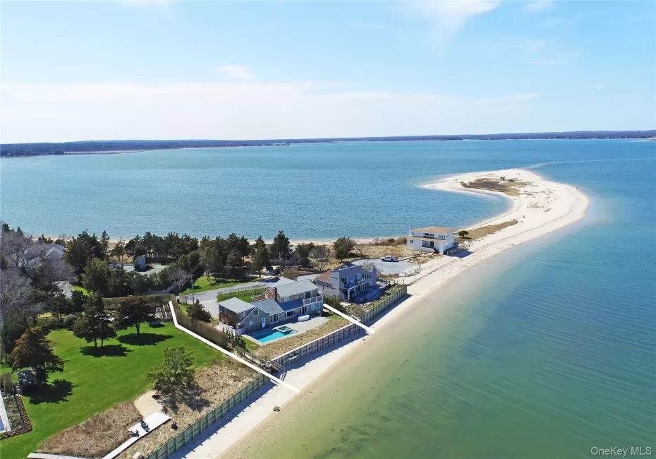 10 Barrett Drive, Southampton, NY, 4 Bedrooms Bedrooms, 12 Rooms Rooms,5 BathroomsBathrooms,Residential,For Rent,Barrett,0,961977 10 Barrett Drive, Southampton, NY, 4 Bedrooms Bedrooms, 12 Rooms Rooms,5 BathroomsBathrooms,Residential,For Rent,Barrett,0,961977