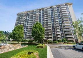 18-15 215 Street, New York, NY, 2 Bedrooms Bedrooms, 4 Rooms Rooms,2 BathroomsBathrooms,Residential,For Rent,215,0,KEY964233 18-15 215 Street, New York, NY, 2 Bedrooms Bedrooms, 4 Rooms Rooms,2 BathroomsBathrooms,Residential,For Rent,215,0,KEY964233