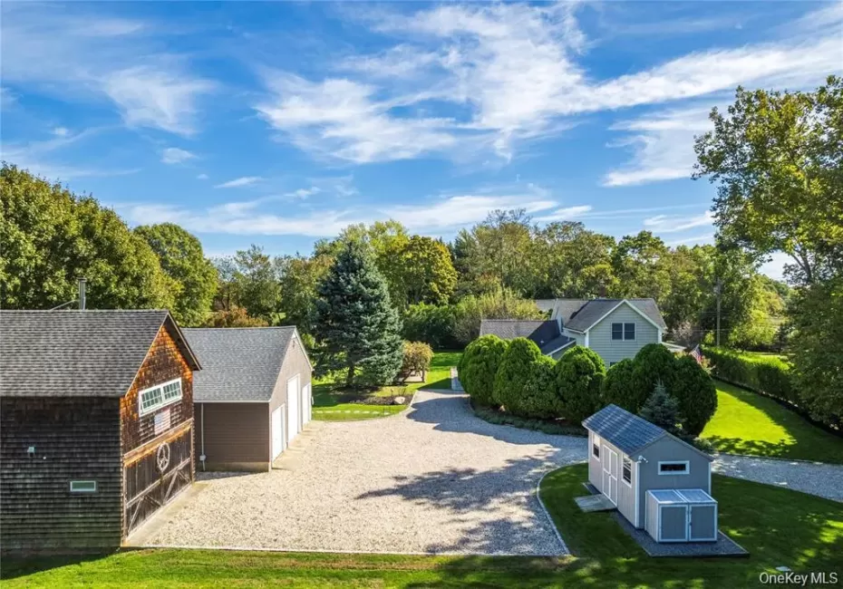 3275 Skunk Lane, Southold, NY, 4 Bedrooms Bedrooms, 6 Rooms Rooms,1 BathroomBathrooms,Residential,For Rent,Skunk,0,967817 3275 Skunk Lane, Southold, NY, 4 Bedrooms Bedrooms, 6 Rooms Rooms,1 BathroomBathrooms,Residential,For Rent,Skunk,0,967817