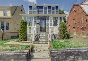 216-07 110th Avenue, New York, NY, 5 Bedrooms Bedrooms, 8 Rooms Rooms,3 BathroomsBathrooms,Residential,For Rent,110th,0,971276 216-07 110th Avenue, New York, NY, 5 Bedrooms Bedrooms, 8 Rooms Rooms,3 BathroomsBathrooms,Residential,For Rent,110th,0,971276