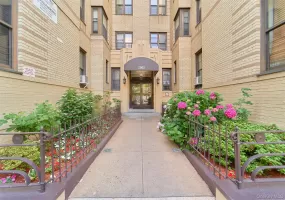 2962 Decatur Avenue, New York, NY, 1 Bedroom Bedrooms, 3 Rooms Rooms,1 BathroomBathrooms,Residential,For Rent,Decatur,0,974653 2962 Decatur Avenue, New York, NY, 1 Bedroom Bedrooms, 3 Rooms Rooms,1 BathroomBathrooms,Residential,For Rent,Decatur,0,974653
