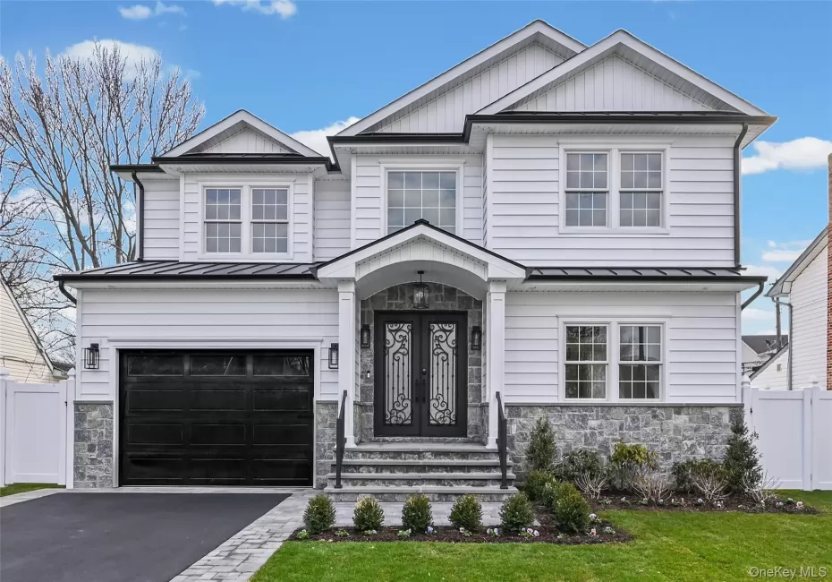 27 Grape Lane, Oyster Bay, NY, 5 Bedrooms Bedrooms, 10 Rooms Rooms,3 BathroomsBathrooms,Residential,For Rent,Grape,0,977115 27 Grape Lane, Oyster Bay, NY, 5 Bedrooms Bedrooms, 10 Rooms Rooms,3 BathroomsBathrooms,Residential,For Rent,Grape,0,977115