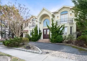 70 Lewis Avenue, Hempstead, NY, 4 Bedrooms Bedrooms, 8 Rooms Rooms,4 BathroomsBathrooms,Residential,For Rent,Lewis,0,942762 70 Lewis Avenue, Hempstead, NY, 4 Bedrooms Bedrooms, 8 Rooms Rooms,4 BathroomsBathrooms,Residential,For Rent,Lewis,0,942762