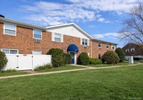 460 Old Town Road, Brookhaven, NY, 2 Bedrooms Bedrooms, 4 Rooms Rooms,1 BathroomBathrooms,Residential,For Rent,Old Town,0,KEY982735 460 Old Town Road, Brookhaven, NY, 2 Bedrooms Bedrooms, 4 Rooms Rooms,1 BathroomBathrooms,Residential,For Rent,Old Town,0,KEY982735