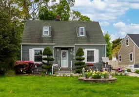 90 Sunset Road, Islip, NY, 2 Bedrooms Bedrooms, 7 Rooms Rooms,1 BathroomBathrooms,Residential,For Rent,Sunset,0,KEY994219 90 Sunset Road, Islip, NY, 2 Bedrooms Bedrooms, 7 Rooms Rooms,1 BathroomBathrooms,Residential,For Rent,Sunset,0,KEY994219