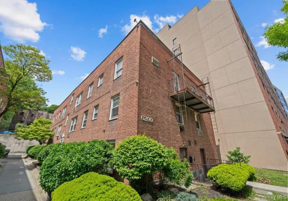 6299 Broadway, New York, NY, 1 Bedroom Bedrooms, 3 Rooms Rooms,1 BathroomBathrooms,Residential,For Rent,Broadway,0,997900 6299 Broadway, New York, NY, 1 Bedroom Bedrooms, 3 Rooms Rooms,1 BathroomBathrooms,Residential,For Rent,Broadway,0,997900