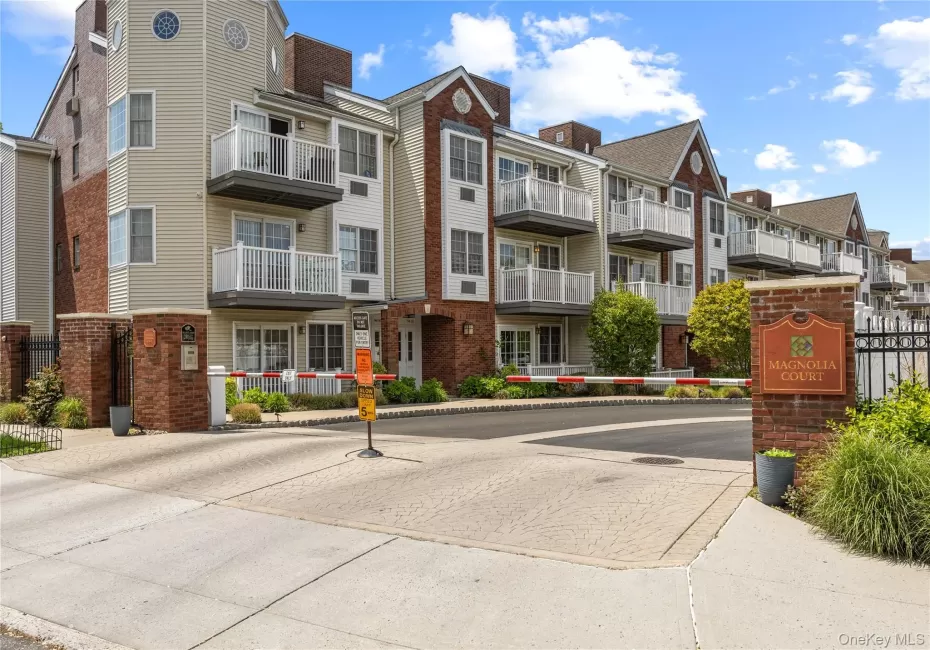 9422 Magnolia Court, New York, NY, 2 Bedrooms Bedrooms, 5 Rooms Rooms,2 BathroomsBathrooms,Residential,For Rent,Magnolia,0,998444 9422 Magnolia Court, New York, NY, 2 Bedrooms Bedrooms, 5 Rooms Rooms,2 BathroomsBathrooms,Residential,For Rent,Magnolia,0,998444