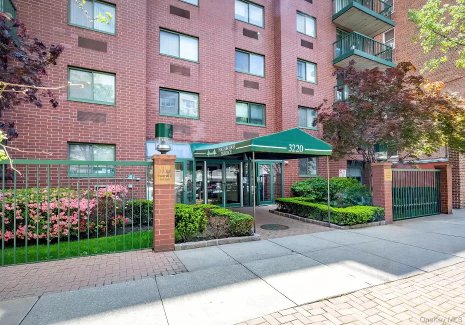 3220 Fairfield Avenue, New York, NY, 2 Bedrooms Bedrooms, 5 Rooms Rooms,2 BathroomsBathrooms,Residential,For Rent,Fairfield,0,KEY998475 3220 Fairfield Avenue, New York, NY, 2 Bedrooms Bedrooms, 5 Rooms Rooms,2 BathroomsBathrooms,Residential,For Rent,Fairfield,0,KEY998475