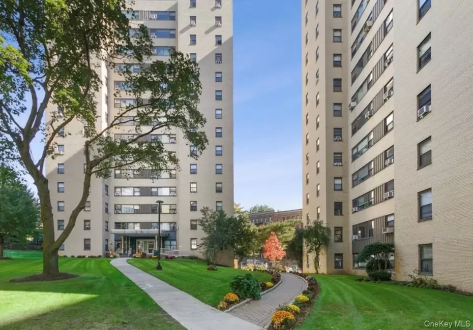 5 Fordham Hill Oval, New York, NY, 2 Rooms Rooms,1 BathroomBathrooms,Residential,For Rent,Fordham Hill,0,996025 5 Fordham Hill Oval, New York, NY, 2 Rooms Rooms,1 BathroomBathrooms,Residential,For Rent,Fordham Hill,0,996025