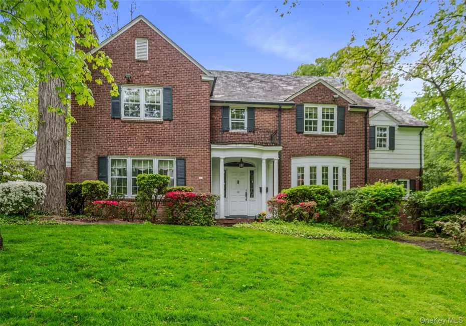 111 Clent Road, North Hempstead, NY, 5 Bedrooms Bedrooms, 12 Rooms Rooms,4 BathroomsBathrooms,Residential,For Rent,Clent,0,998698 111 Clent Road, North Hempstead, NY, 5 Bedrooms Bedrooms, 12 Rooms Rooms,4 BathroomsBathrooms,Residential,For Rent,Clent,0,998698