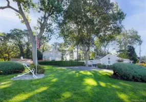1 Canal Road, Southampton, NY, 7 Bedrooms Bedrooms, 16 Rooms Rooms,4 BathroomsBathrooms,Residential,For Rent,Canal,0,922491 1 Canal Road, Southampton, NY, 7 Bedrooms Bedrooms, 16 Rooms Rooms,4 BathroomsBathrooms,Residential,For Rent,Canal,0,922491