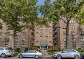 204-15 Foothill Avenue, New York, NY, 1 Bedroom Bedrooms, 4 Rooms Rooms,1 BathroomBathrooms,Residential,For Rent,Foothill,0,907138 204-15 Foothill Avenue, New York, NY, 1 Bedroom Bedrooms, 4 Rooms Rooms,1 BathroomBathrooms,Residential,For Rent,Foothill,0,907138