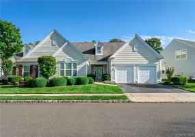 39 Kimberly Drive, Southampton, NY, 3 Bedrooms Bedrooms, 9 Rooms Rooms,2 BathroomsBathrooms,Residential,For Rent,Kimberly,0,953821 39 Kimberly Drive, Southampton, NY, 3 Bedrooms Bedrooms, 9 Rooms Rooms,2 BathroomsBathrooms,Residential,For Rent,Kimberly,0,953821