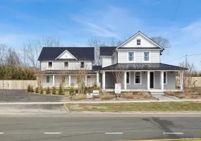 178 Main Road, Riverhead, NY, 7 Bedrooms Bedrooms, 11 Rooms Rooms,5 BathroomsBathrooms,Residential,For Rent,Main,0,KEY976873 178 Main Road, Riverhead, NY, 7 Bedrooms Bedrooms, 11 Rooms Rooms,5 BathroomsBathrooms,Residential,For Rent,Main,0,KEY976873