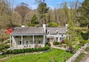95 Croton Lake Road, Bedford, NY, 5 Bedrooms Bedrooms, 9 Rooms Rooms,3 BathroomsBathrooms,Residential,For Rent,Croton Lake,0,980144 95 Croton Lake Road, Bedford, NY, 5 Bedrooms Bedrooms, 9 Rooms Rooms,3 BathroomsBathrooms,Residential,For Rent,Croton Lake,0,980144