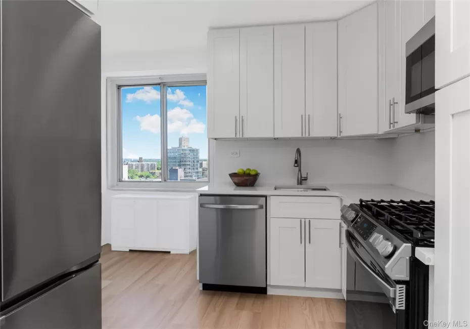 3333 Henry Hudson Parkway, New York, NY, 1 Bedroom Bedrooms, 4 Rooms Rooms,1 BathroomBathrooms,Residential,For Rent,Henry Hudson,0,H6288199 3333 Henry Hudson Parkway, New York, NY, 1 Bedroom Bedrooms, 4 Rooms Rooms,1 BathroomBathrooms,Residential,For Rent,Henry Hudson,0,H6288199