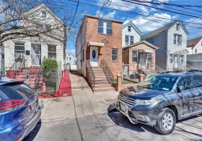 150-81 116th Road, New York, NY, 3 Bedrooms Bedrooms, 6 Rooms Rooms,2 BathroomsBathrooms,Residential,For Rent,116th,0,KEY980073 150-81 116th Road, New York, NY, 3 Bedrooms Bedrooms, 6 Rooms Rooms,2 BathroomsBathrooms,Residential,For Rent,116th,0,KEY980073