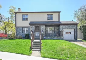 223-14 Kingsbury Avenue, New York, NY, 4 Bedrooms Bedrooms, 11 Rooms Rooms,2 BathroomsBathrooms,Residential,For Rent,Kingsbury,0,KEY989140 223-14 Kingsbury Avenue, New York, NY, 4 Bedrooms Bedrooms, 11 Rooms Rooms,2 BathroomsBathrooms,Residential,For Rent,Kingsbury,0,KEY989140