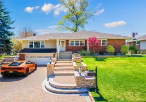 31 Edgemere Drive, North Hempstead, NY, 4 Bedrooms Bedrooms, 7 Rooms Rooms,2 BathroomsBathrooms,Residential,For Rent,Edgemere,0,KEY989412 31 Edgemere Drive, North Hempstead, NY, 4 Bedrooms Bedrooms, 7 Rooms Rooms,2 BathroomsBathrooms,Residential,For Rent,Edgemere,0,KEY989412