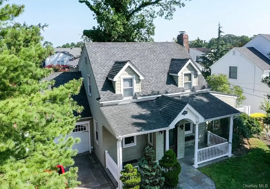 11 Webster Street, Hempstead, NY, 5 Bedrooms Bedrooms, 7 Rooms Rooms,3 BathroomsBathrooms,Residential,For Rent,Webster,0,998732 11 Webster Street, Hempstead, NY, 5 Bedrooms Bedrooms, 7 Rooms Rooms,3 BathroomsBathrooms,Residential,For Rent,Webster,0,998732