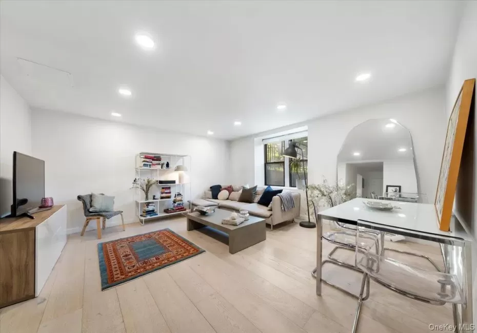 Welcoming Living Room with LED ceiling lights Welcoming Living Room with LED ceiling lights