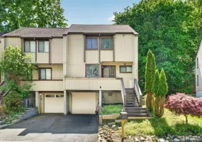 11 Rockledge Drive, Ramapo, NY, 2 Bedrooms Bedrooms, 7 Rooms Rooms,1 BathroomBathrooms,Residential,For Rent,Rockledge,0,KEY995506 11 Rockledge Drive, Ramapo, NY, 2 Bedrooms Bedrooms, 7 Rooms Rooms,1 BathroomBathrooms,Residential,For Rent,Rockledge,0,KEY995506